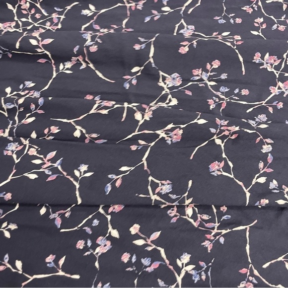 J.Jill Printed Skirt A-Line Purple
Floral Midi Skirt Size
Medium - Picture 8 of 12